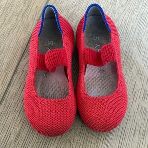 Red Kids Shoes with Bow Accent